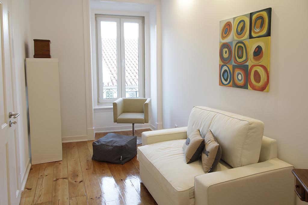Design Duplex Apartment Ba/ Chiado Лиссабон Номер фото