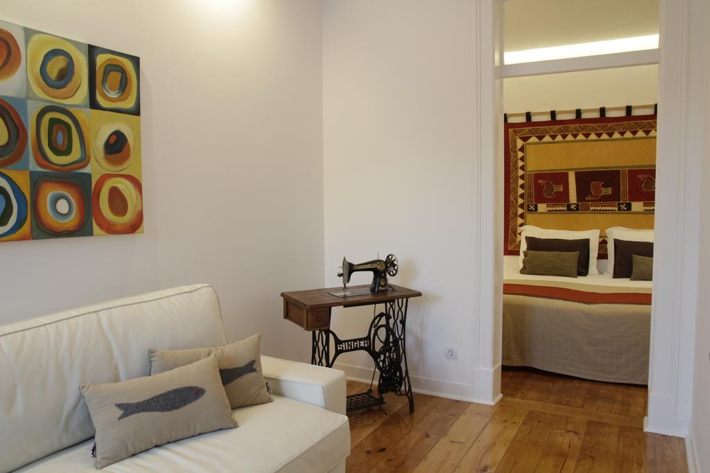 Design Duplex Apartment Ba/ Chiado Лиссабон Номер фото
